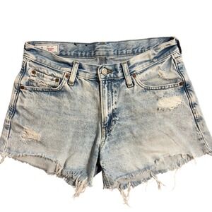 GAP Women's Size 27 Light Wash Low Stride Distressed Denim Jean Shorts Raw Hem